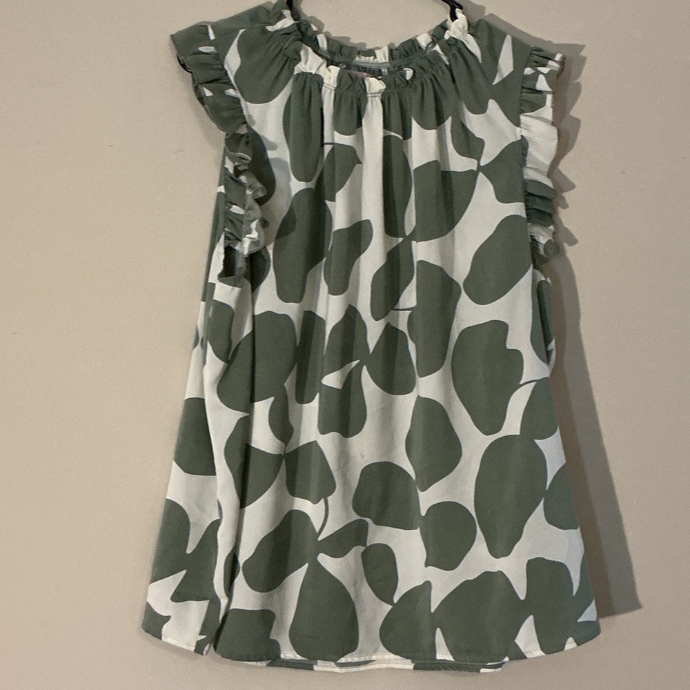 Green and White Ruffle Sleeve Blouse